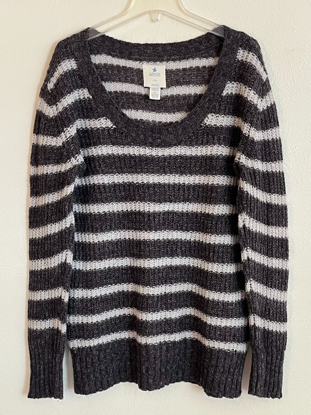 Aerie Women's Gray White Striped Loose Knit Sweater Size XL Y2K Wool Mohair